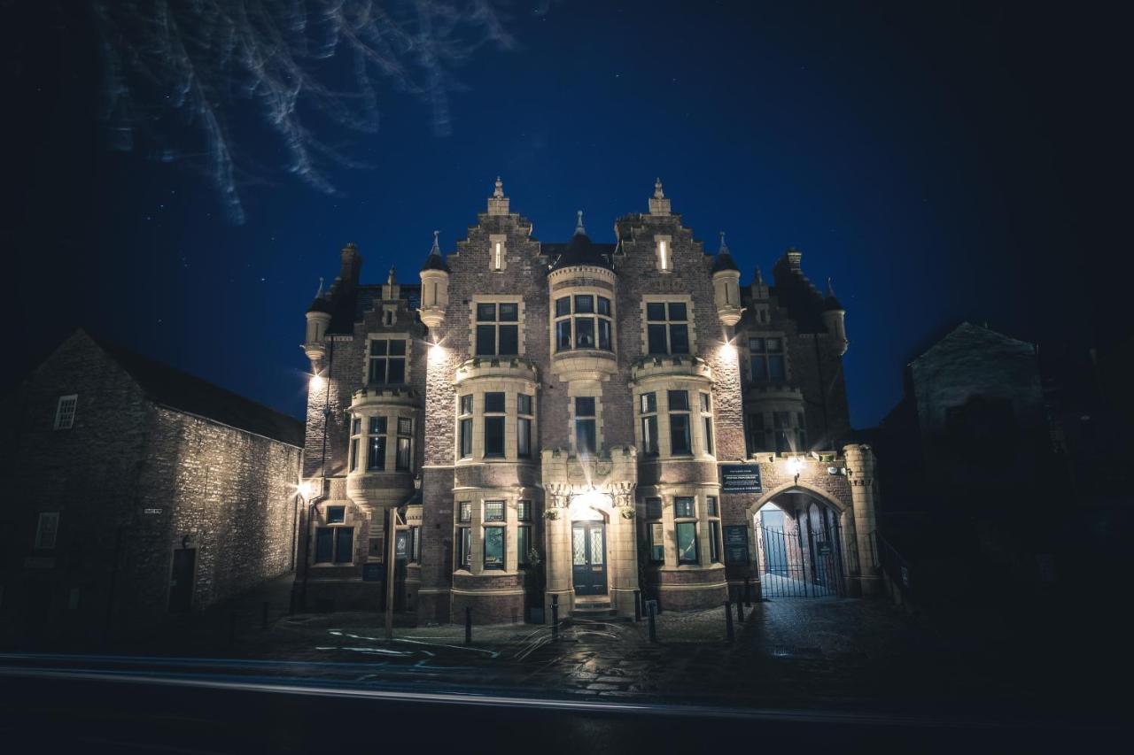 The Fleece Hotel Richmond リッチモンド エクステリア 写真